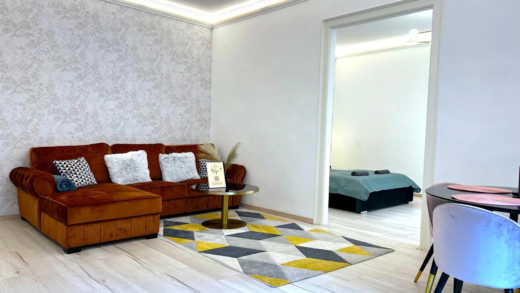N24 Apartments By Small Home 布达佩斯 外观 照片