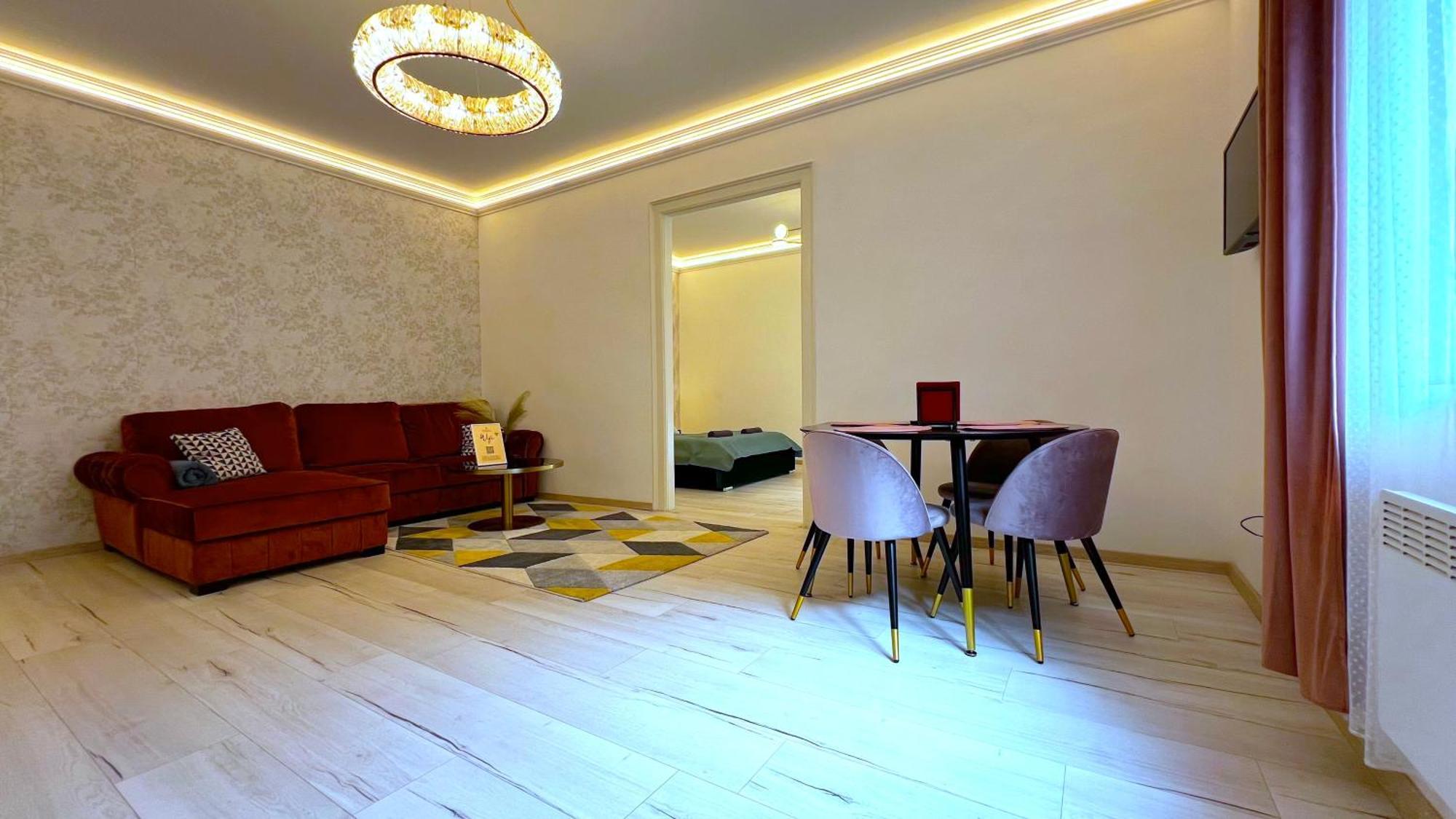 N24 Apartments By Small Home 布达佩斯 外观 照片