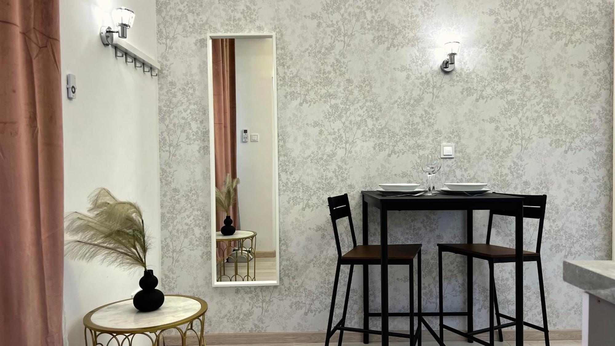 N24 Apartments By Small Home 布达佩斯 外观 照片